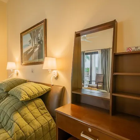 Panorama - Stunning Views In With Hot Tub, Pool, Garden *