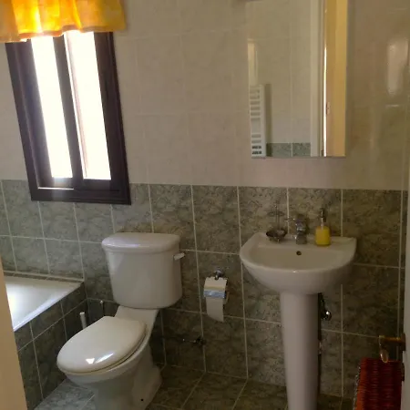 Panorama - Stunning Views In With Hot Tub, Pool, Garden *