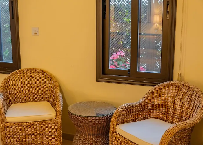 Panorama - Stunning Views In With Hot Tub, Pool, Garden Villa