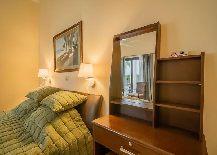 Panorama - Stunning Views In With Hot Tub, Pool, Garden *