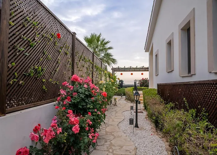 Villa Panorama - Stunning Views In With Hot Tub, Pool, Garden