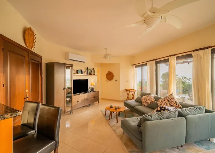 Panorama - Stunning Views In With Hot Tub, Pool, Garden *